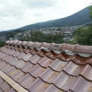 生駒市の雨漏り修理のサムネイル