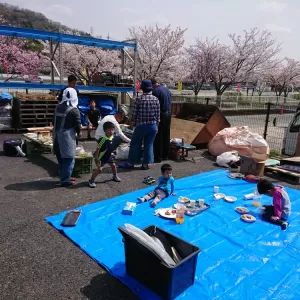 事務所でバーベキューのサムネイル