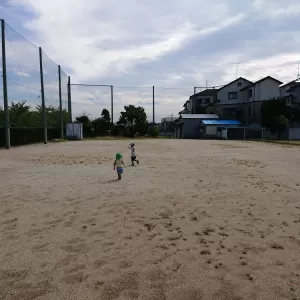 近所の公園へのサムネイル